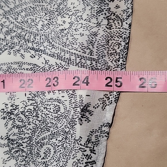 Talbots Size MP Tie Neck White with Black Paisley Blouse Exc. Used Cond. - Picture 11 of 14